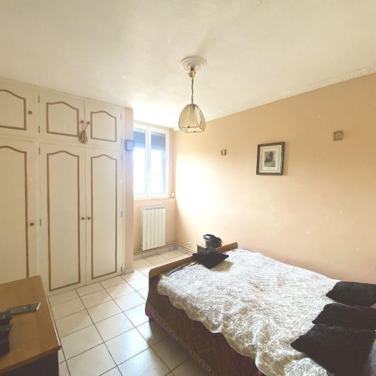  Annonces MARSEILLE 13EME : Appartement | MARSEILLE (13013) | 67 m2 | 132 000 € 