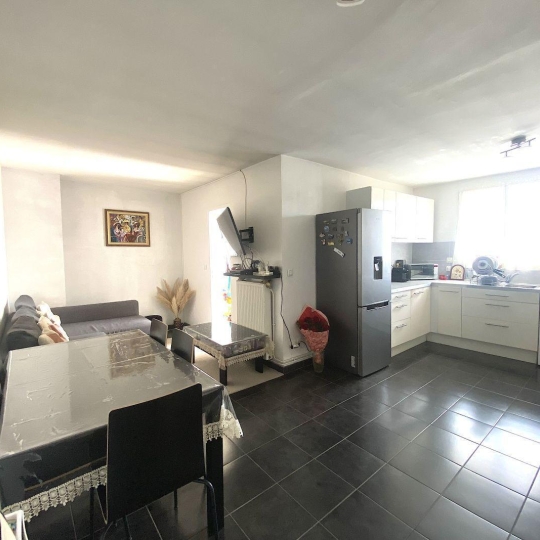  Annonces MARSEILLE 13EME : Appartement | MARSEILLE (13013) | 50 m2 | 105 000 € 