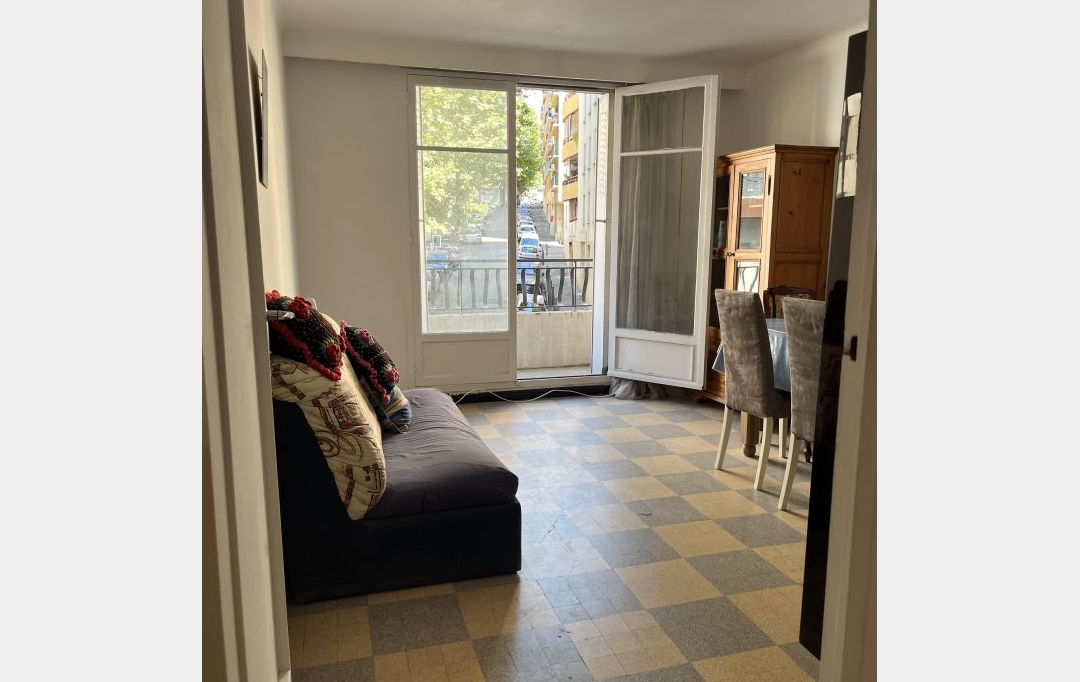 Annonces MARSEILLE 13EME : Appartement | MARSEILLE (13013) | 55 m2 | 96 000 € 